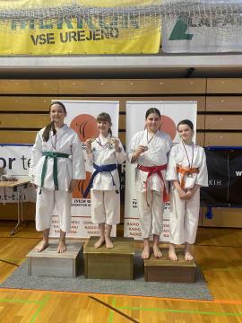 Adriana Milić 2. mesto in Vedrana Zagorac 3. mesto v katah